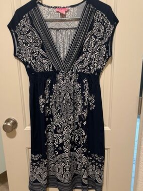 She's Cool Navy and White Paisley Midi Dress